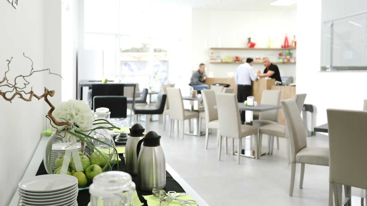 Ecumano Space Naples Exterior photo